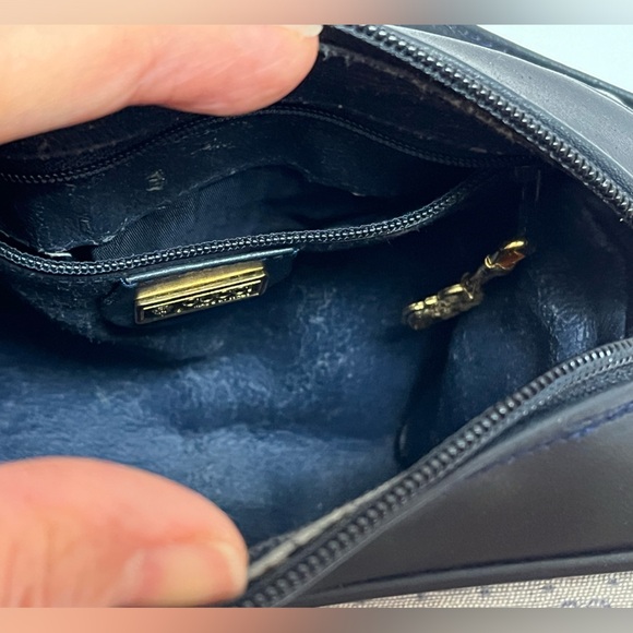 GUCCI GG Supreme Barrel Denim Micro
Guccissima Print shoulder bag - Picture 11 of 16